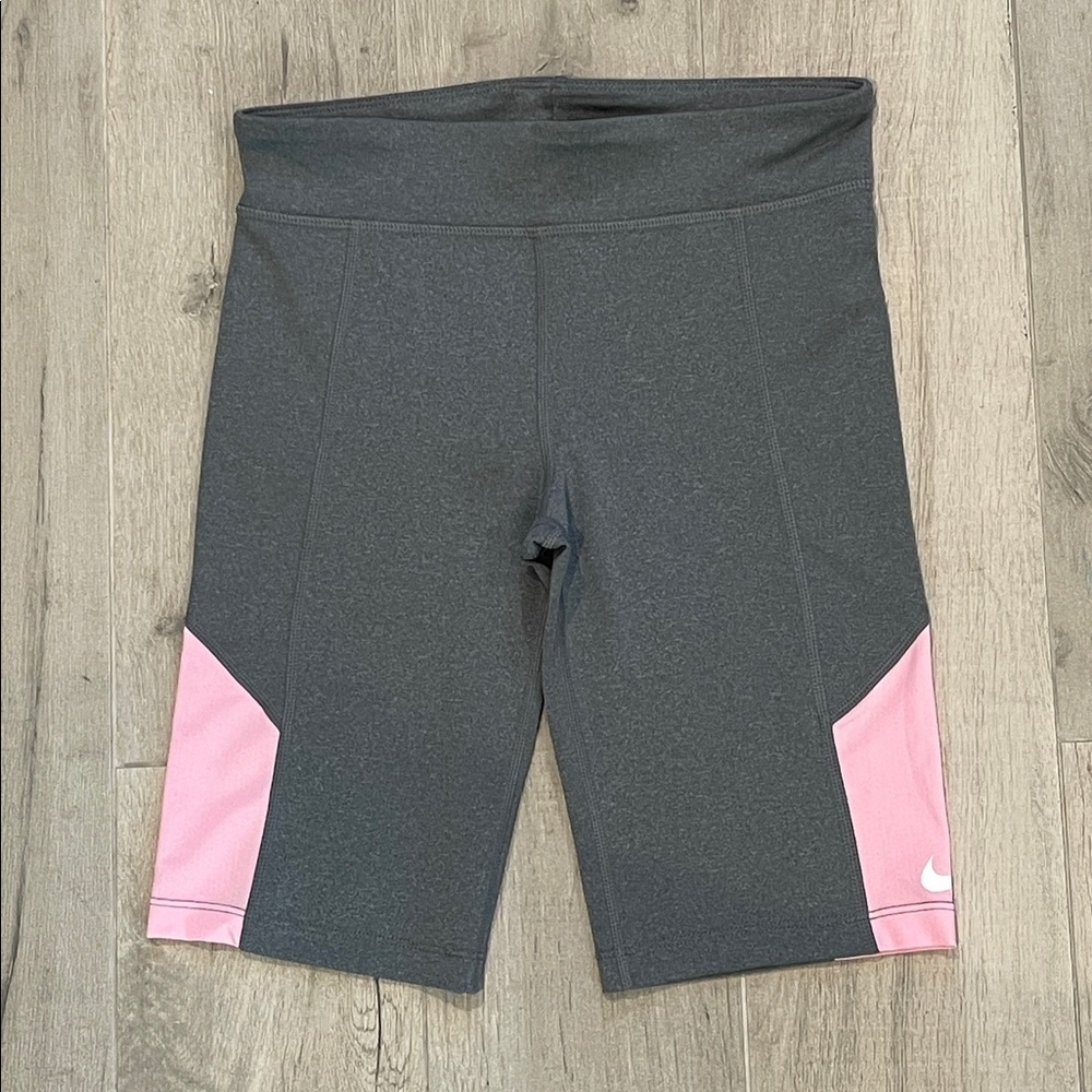 Nike Gray Dri-FIT shirt leggings